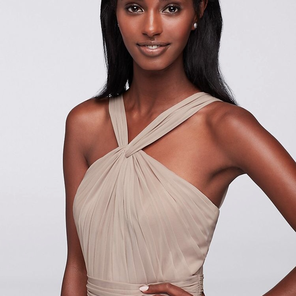 David’s Bridal Y-Neck Long Mesh Bridesmaid Dress in Wine Sz 2 - Picture 2 of 6